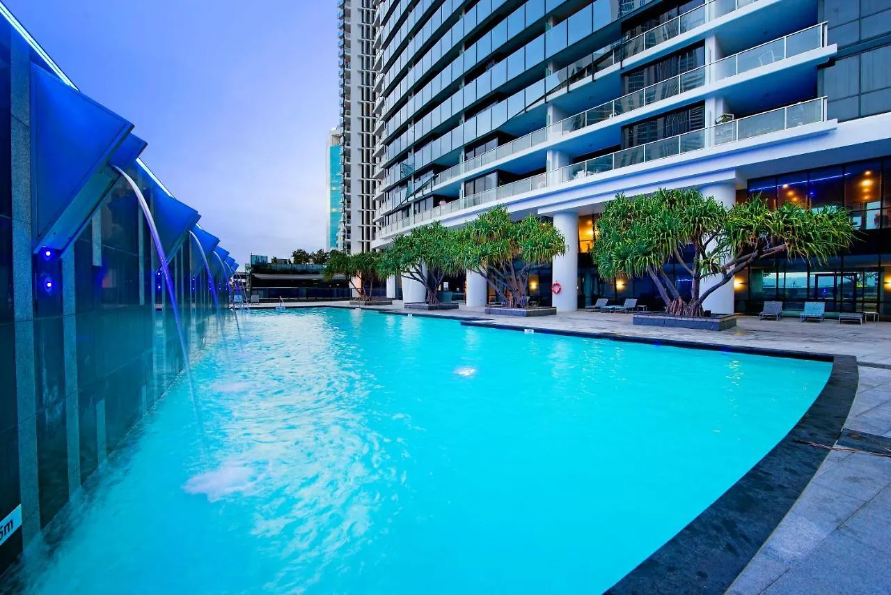 Circle on Cavill: Hinterland View Apartment Gold Coast